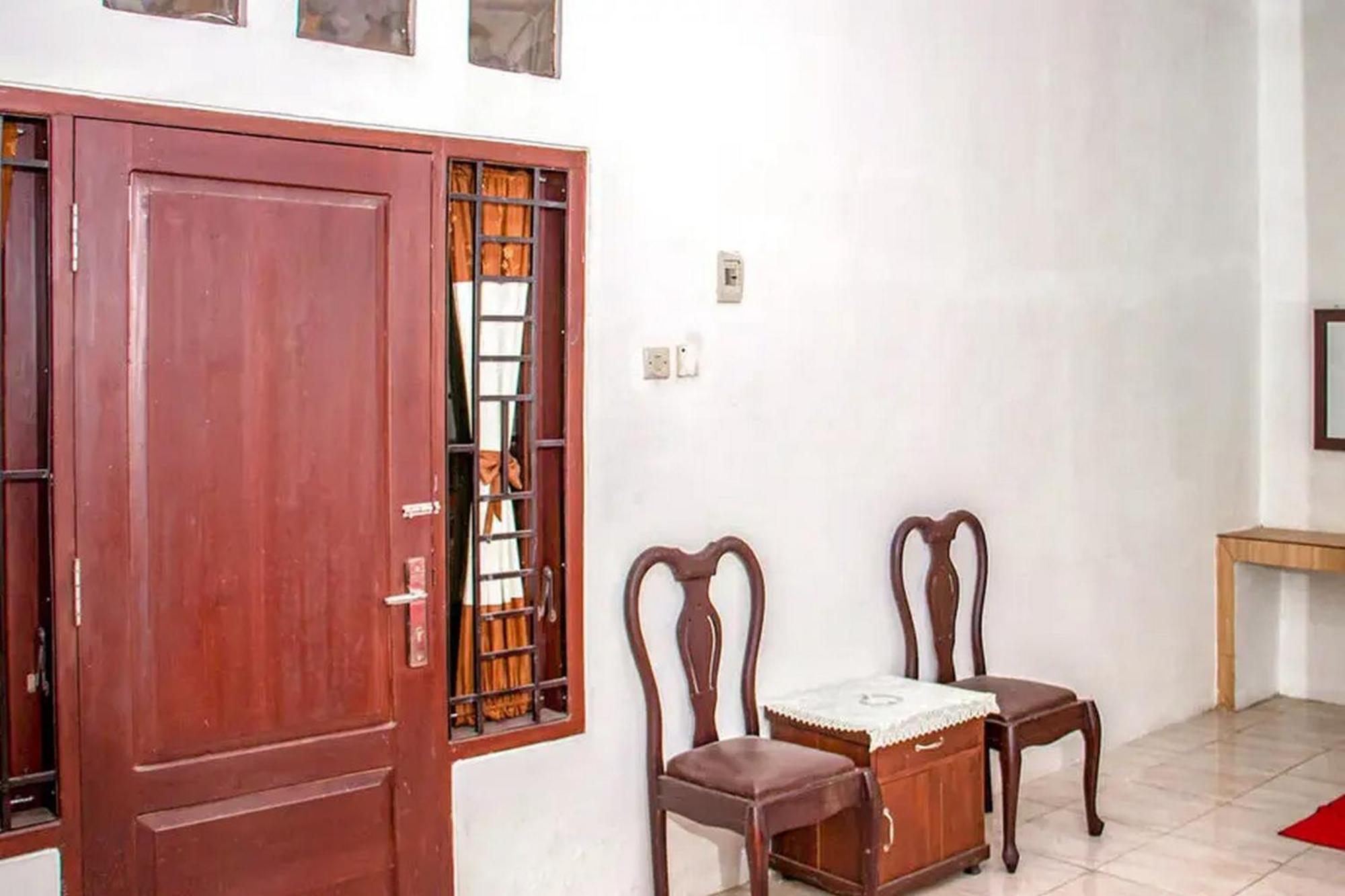 Samar Wulu Guest House Syariah Mitra Reddoorz Near Ketapang Ketapang  Ngoại thất bức ảnh