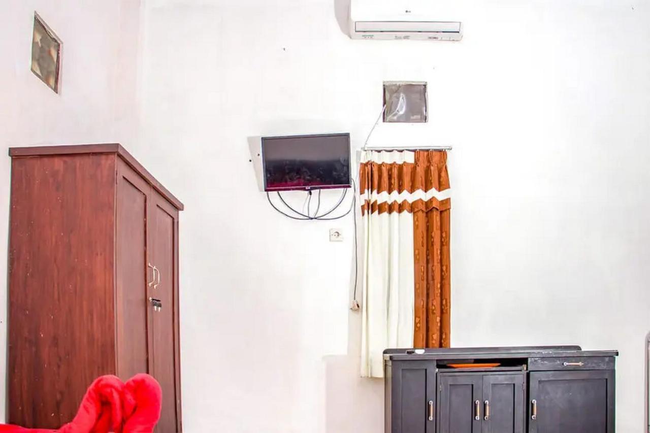 Samar Wulu Guest House Syariah Mitra Reddoorz Near Ketapang Ketapang  Ngoại thất bức ảnh